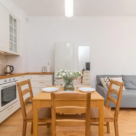 Flatbook - Baltic Twins Ii Z Parkingiem